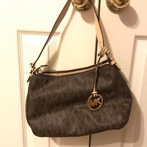 Michael Kors purse